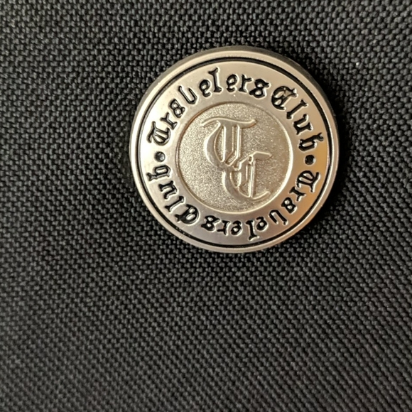 Travelers Club carry on black bag - Picture 2 of 8